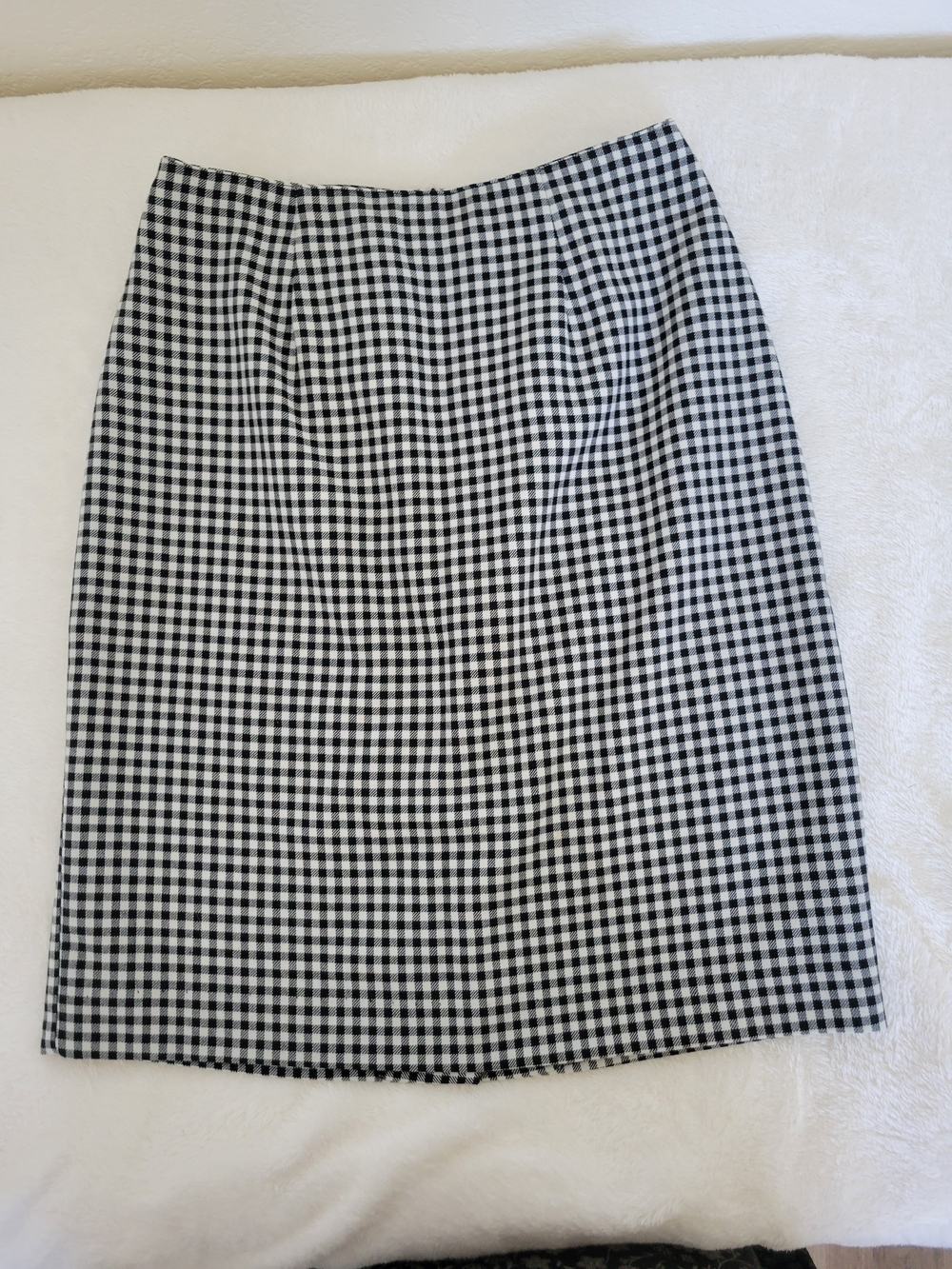 Christy Girl Black and White Gingham Pencil Skirt